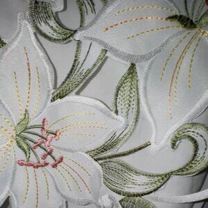 Boutique Wedding, Easter Dinner, or Mantle, Table Runner and its Gorgeous!